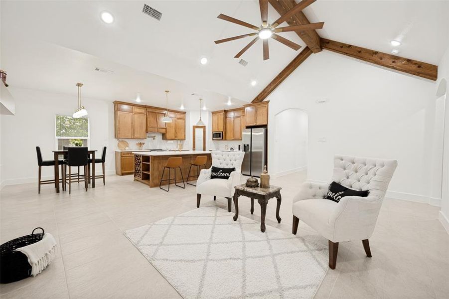 Furnished interior view inside a new home in , Fort Worth (Image 7).