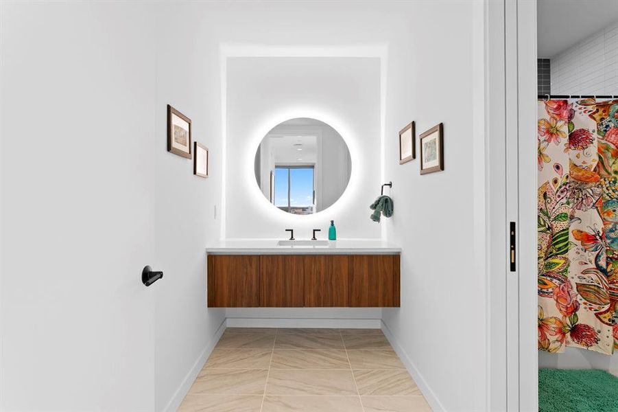 Furnished interior view inside a new home in , St. Petersburg (Image 13).
