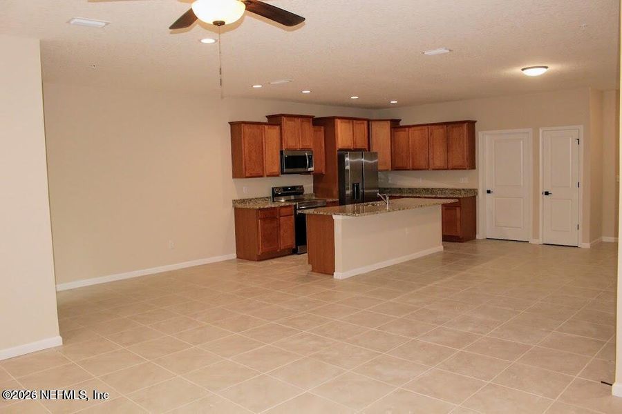 Furnished interior view inside a new home in , Middleburg (Image 6).