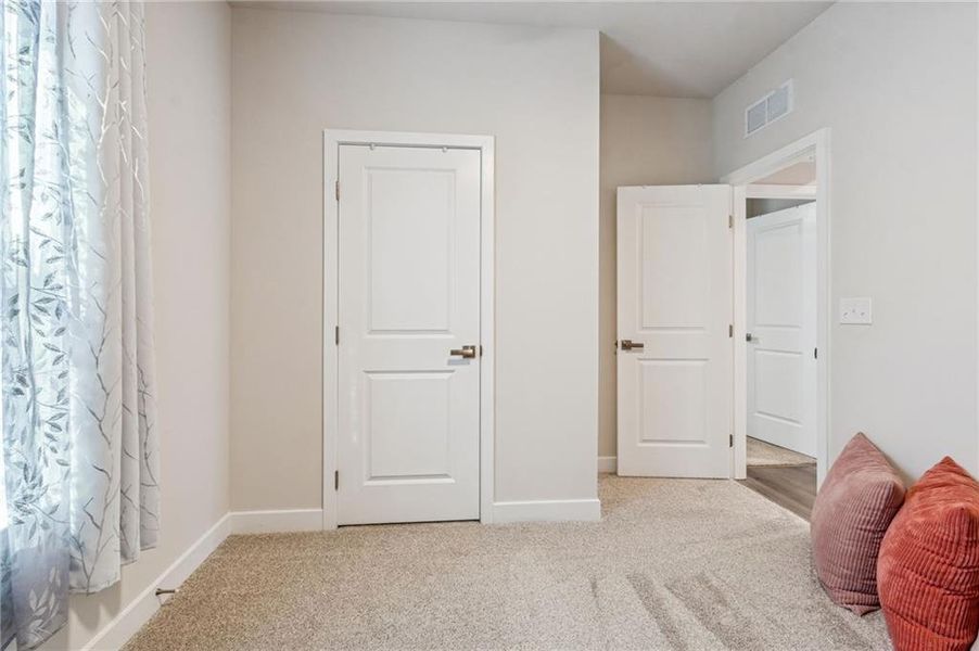 Spacious, unfurnished interior of a new home in , Hoschton (Image 21).