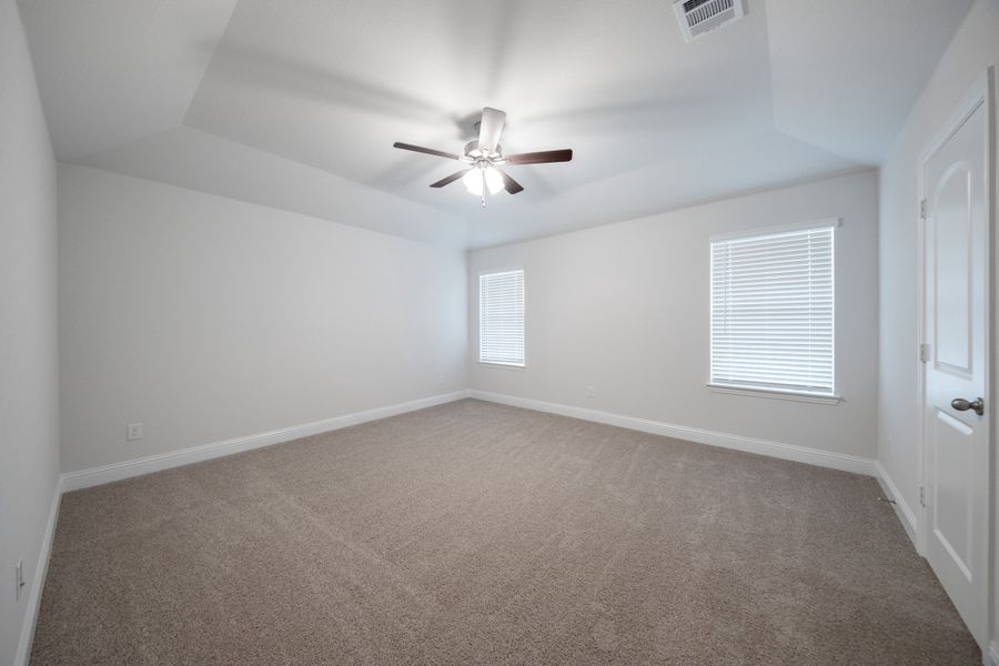 Spacious, unfurnished interior of a new home in Churchill, Anna (Image 16). Spacious, unfurnished interior of a new home in Churchill, Anna (Image 16).