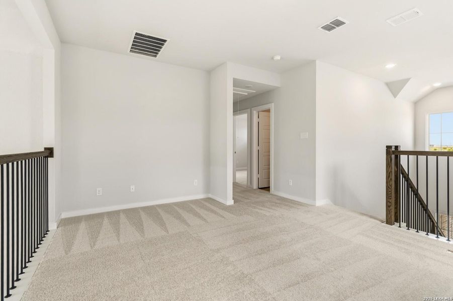 Spacious, unfurnished interior of a new home in Red Hawk Landing, San Antonio (Image 16). Spacious, unfurnished interior of a new home in Red Hawk Landing, San Antonio (Image 16).