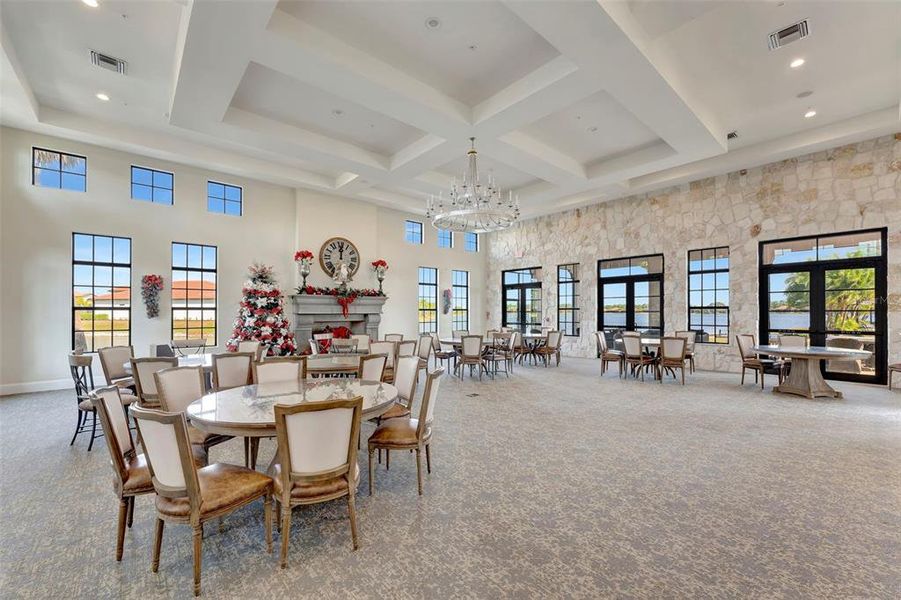 Community amenities in , Nokomis (Image 41).