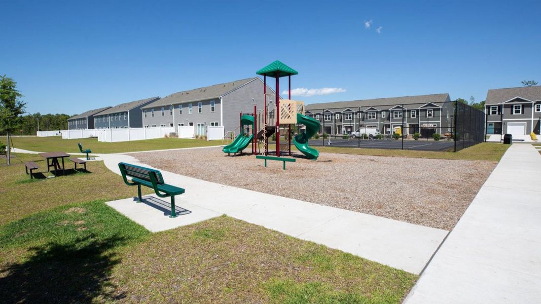 Community amenities in Grayson Park Townhomes, Leland (Image 34). Community amenities in Grayson Park Townhomes, Leland (Image 34).