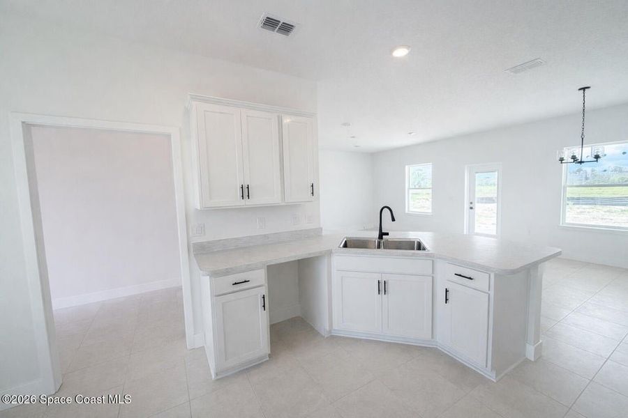 Furnished interior view inside a new home in St. John's Preserve, Palm Bay (Image 7).