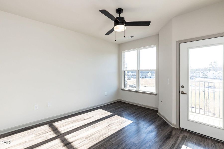 019-1920x1080-family-room 019-1920x1080-family-room