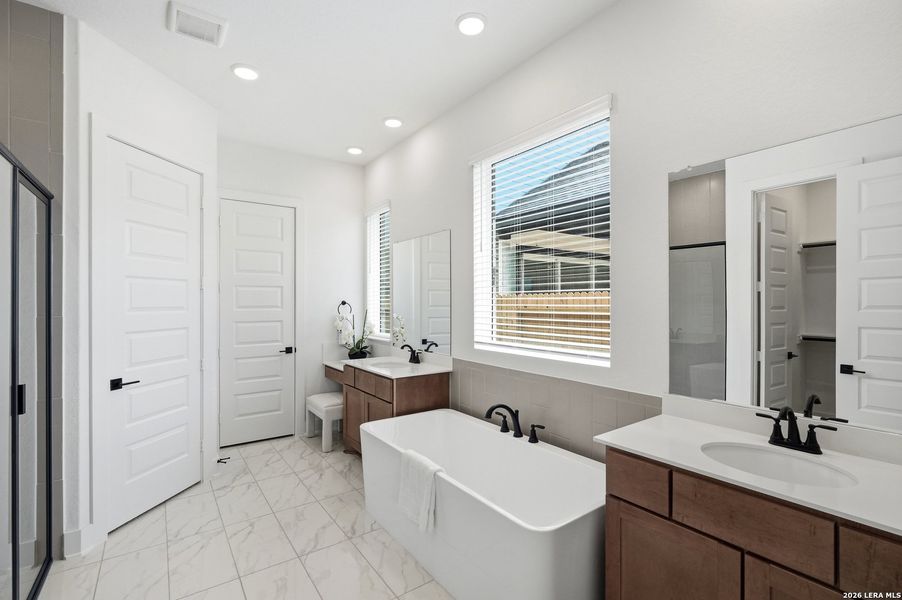 Furnished interior view inside a new home in Prominence Urban, San Antonio (Image 19). Furnished interior view inside a new home in Prominence Urban, San Antonio (Image 19).