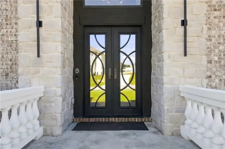 Exterior details and patio area of a home in , Conyers (Image 31).