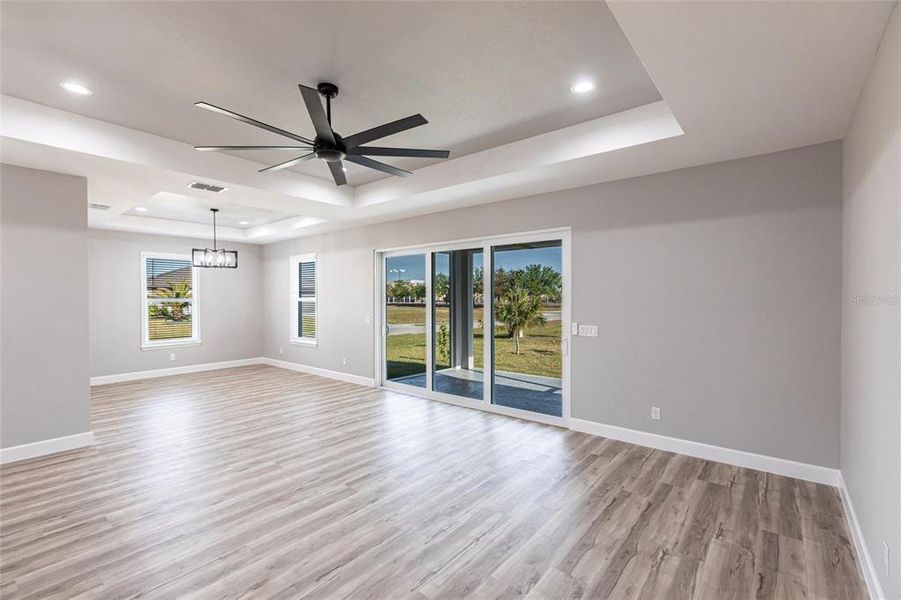 Spacious, unfurnished interior of a new home in , Cape Coral (Image 24).