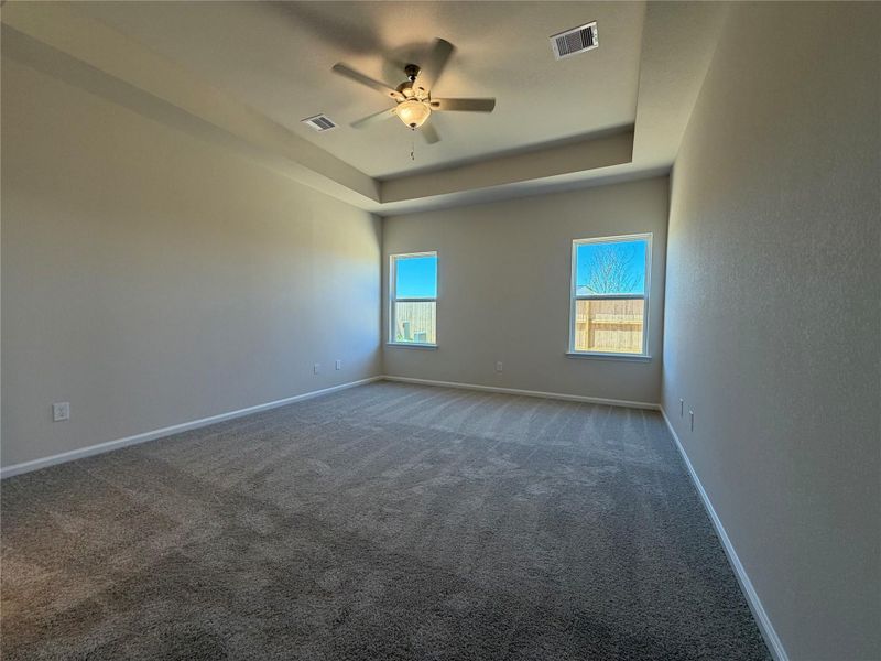 Spacious, unfurnished interior of a new home in La Segarra, Brookshire (Image 20). Spacious, unfurnished interior of a new home in La Segarra, Brookshire (Image 20).