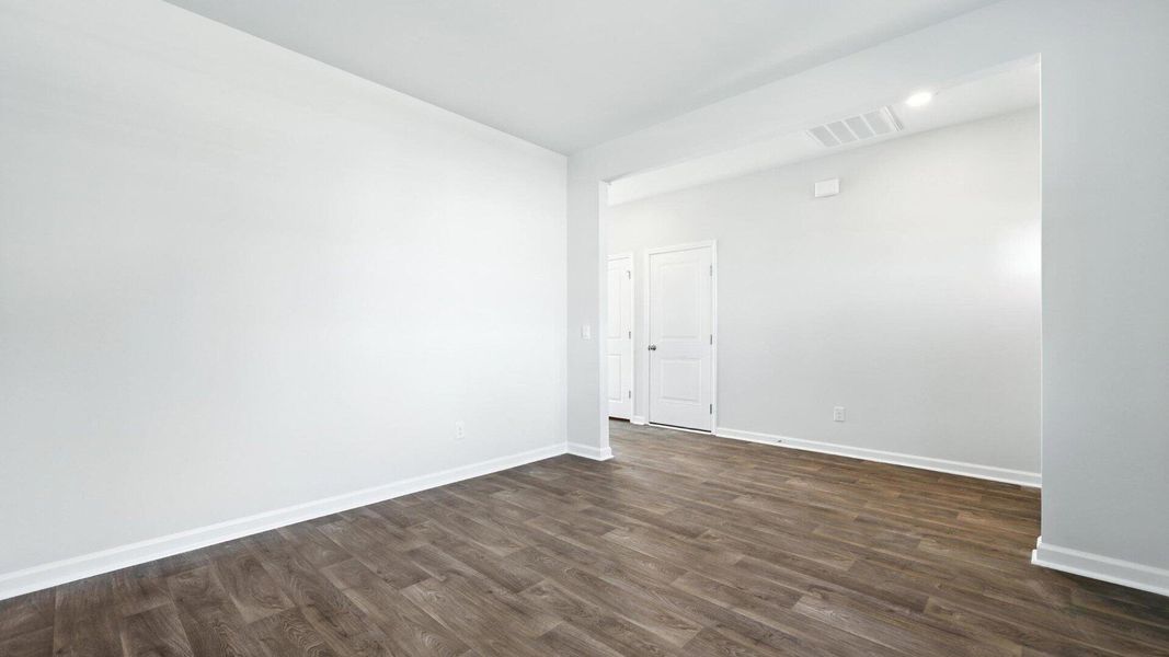 Spacious, unfurnished interior of a new home in The Ranch, Holly Hill (Image 22).