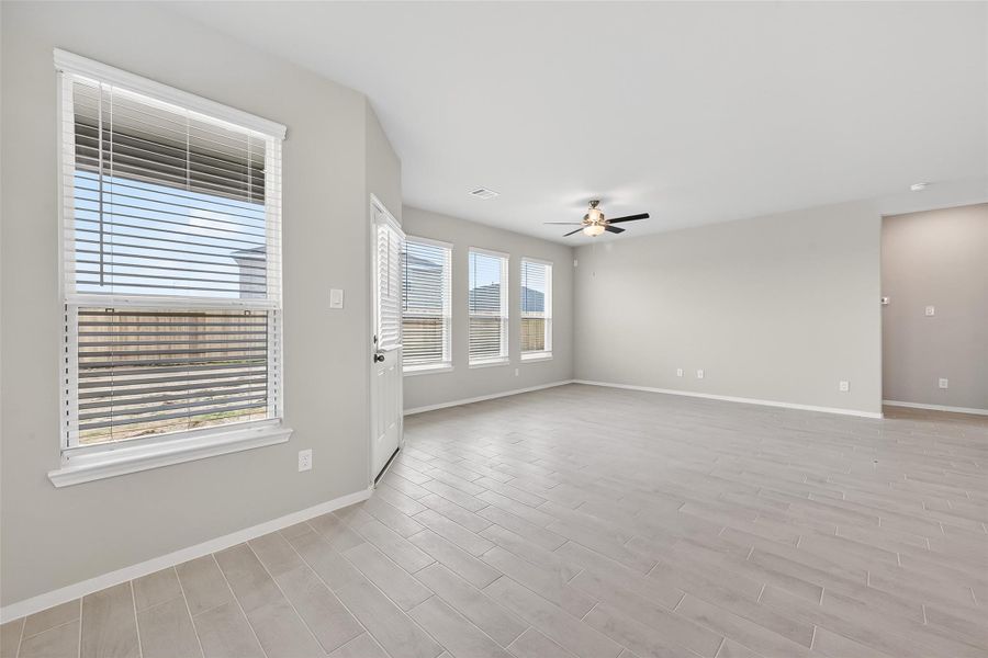 Spacious, unfurnished interior of a new home in Grand Magnolia, Magnolia (Image 34). Spacious, unfurnished interior of a new home in Grand Magnolia, Magnolia (Image 34).