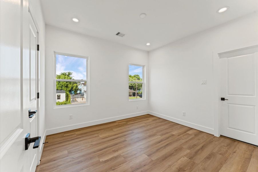Spacious, unfurnished interior of a new home in , Houston (Image 34). Spacious, unfurnished interior of a new home in , Houston (Image 34).