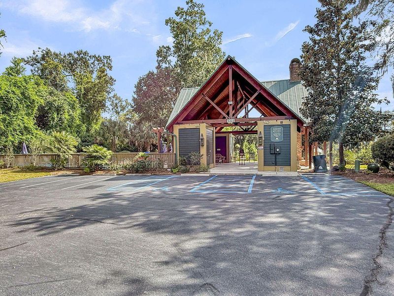 Community amenities in , North Charleston (Image 29).