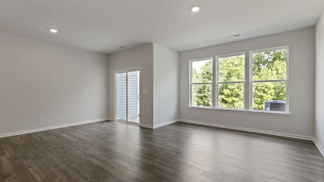Spacious, unfurnished interior of a new home in Chapel Townes, Raleigh (Image 22). Spacious, unfurnished interior of a new home in Chapel Townes, Raleigh (Image 22).