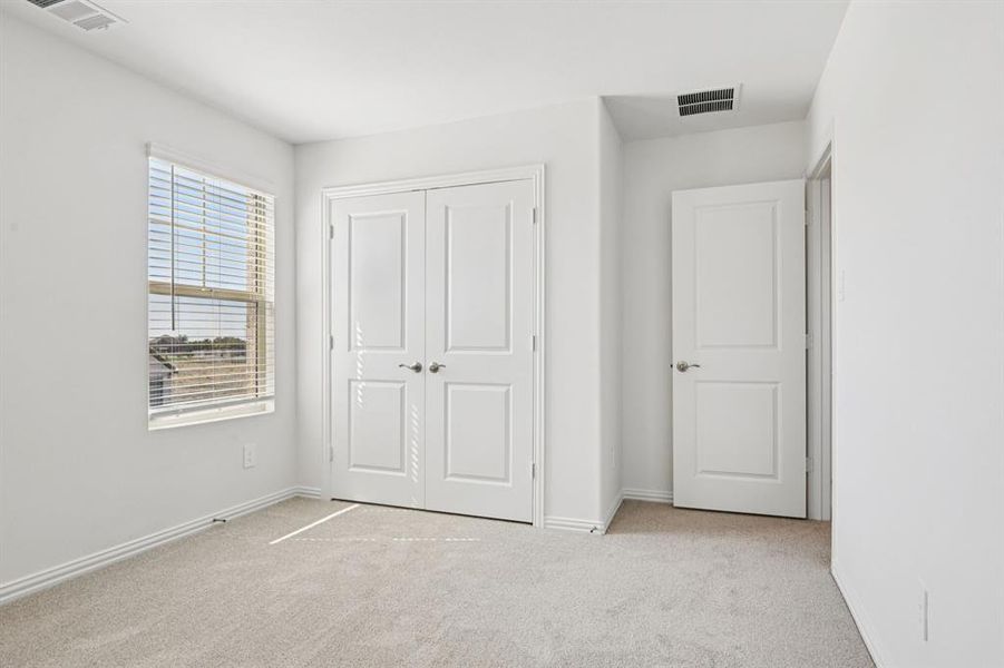 Photo is not of the actual home, but is an inspirational photo of builder’s model home and may depict options, furnishings, and/or decorator features that are not included.