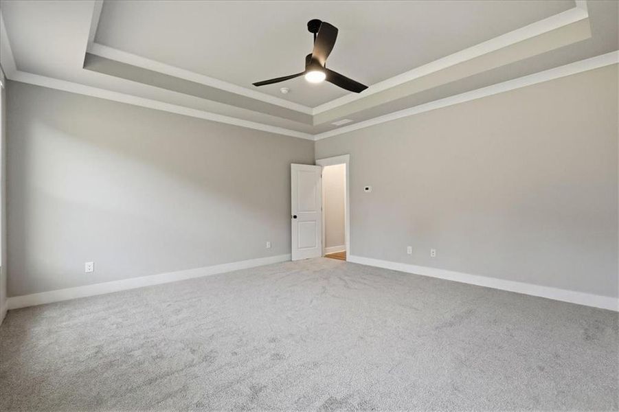 Spacious, unfurnished interior of a new home in , Statham (Image 49).