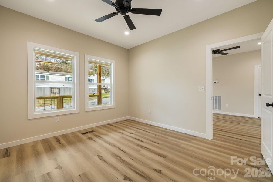 Spacious, unfurnished interior of a new home in , Waynesville (Image 13).