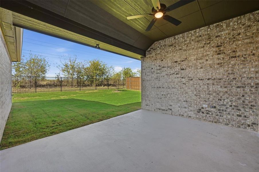 Exterior details and patio area of a home in LeTara, Haslet (Image 24).