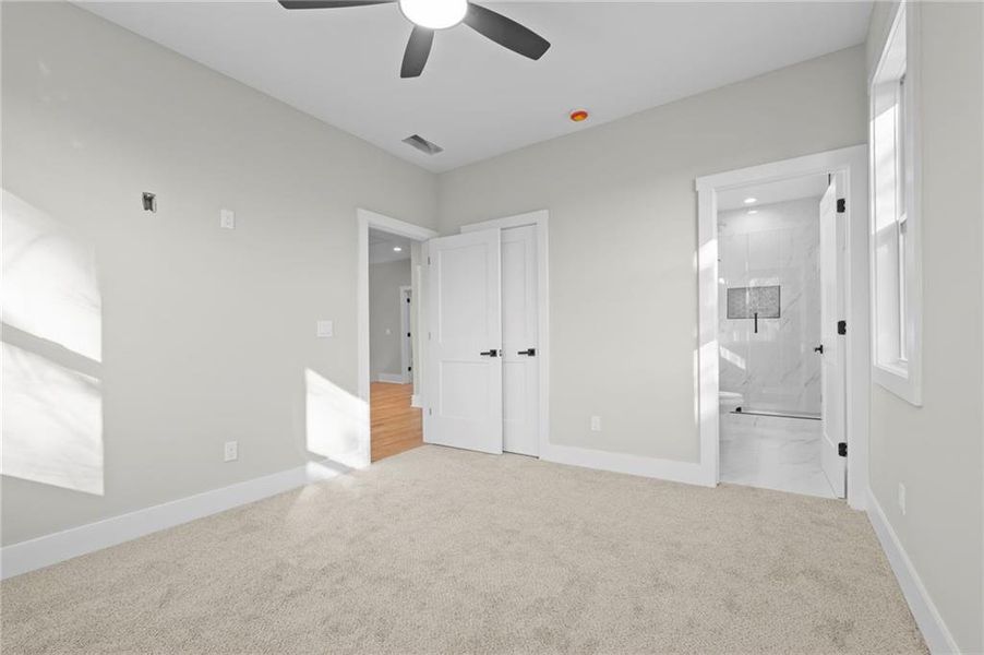 Spacious, unfurnished interior of a new home in , Scottdale (Image 22).