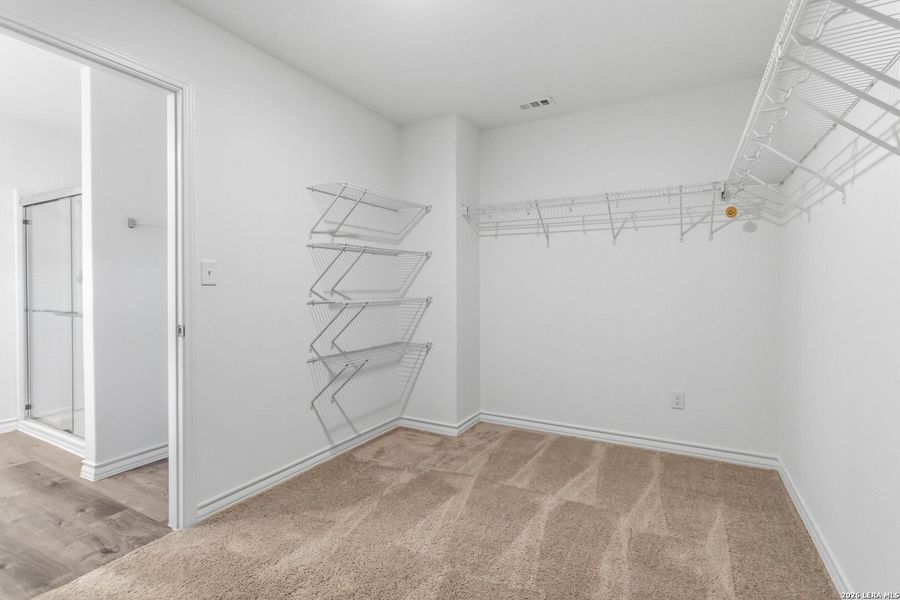Spacious, unfurnished interior of a new home in Davis Ranch, Helotes (Image 37). Spacious, unfurnished interior of a new home in Davis Ranch, Helotes (Image 37).