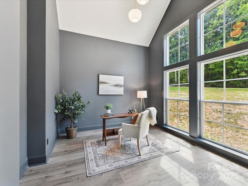 Furnished interior view inside a new home in , Terrell (Image 7).