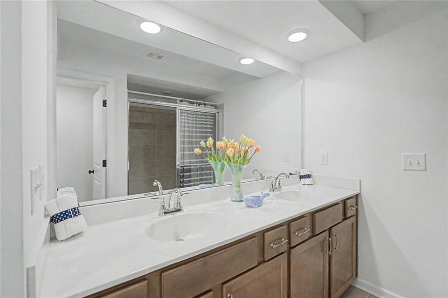 Furnished interior view inside a new home in , Atlanta (Image 27).