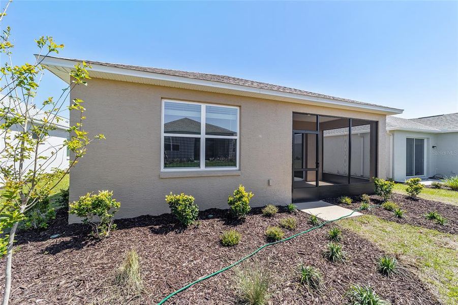 Exterior details and patio area of a home in , Ocala (Image 27).