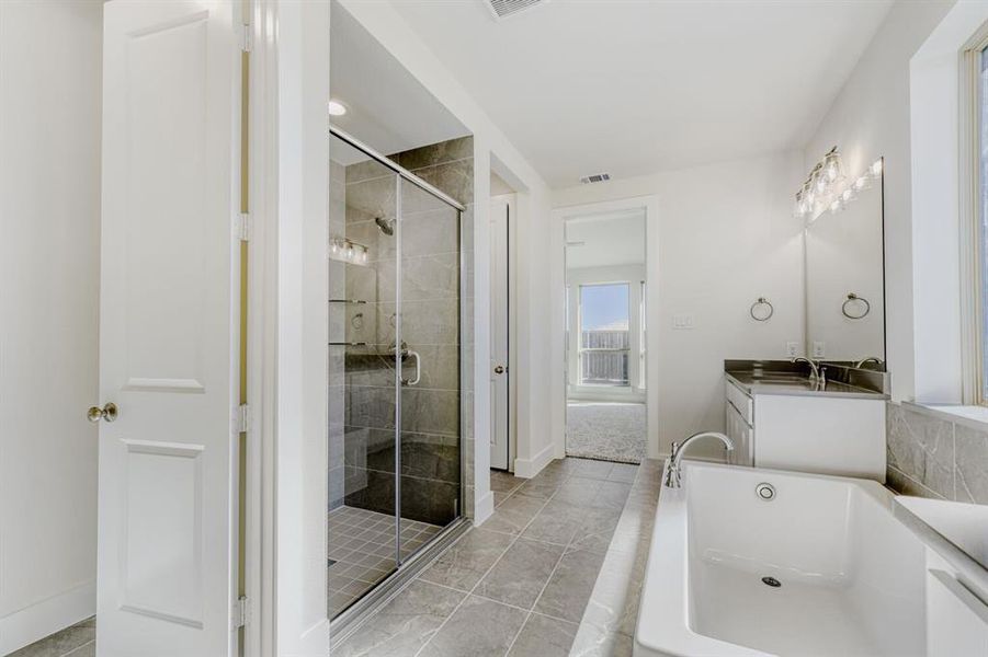 Furnished interior view inside a new home in Wellington, Fort Worth (Image 10). Furnished interior view inside a new home in Wellington, Fort Worth (Image 10).