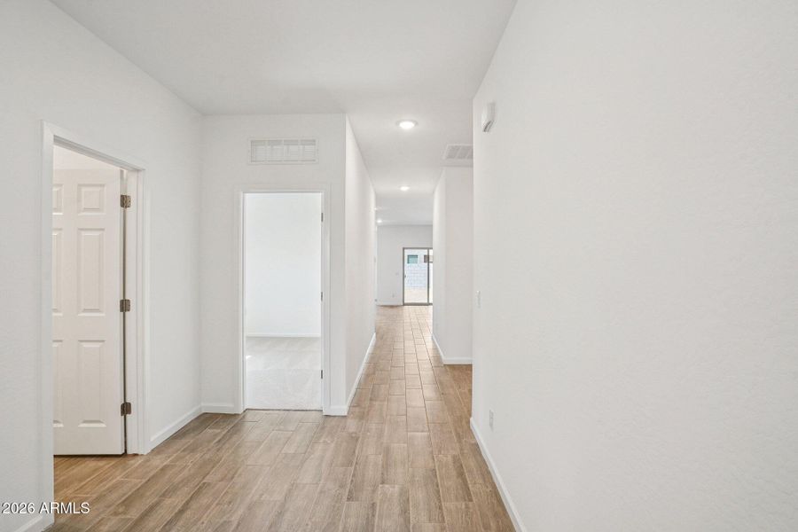 5-web-or-mls-W Kenner Dr-S1004-005