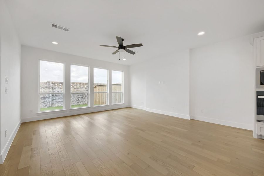 3241 Vaquero - Living Area