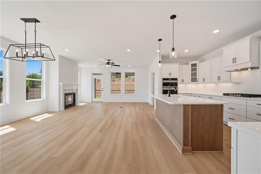 Furnished interior view inside a new home in Echols Farm, Hiram (Image 8).