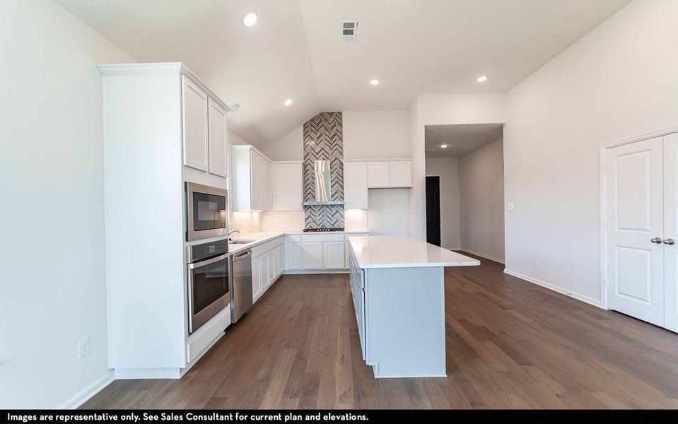 Representative furnished interior of a home built from the Nicklaus by CastleRock Communities in Solterra, Mesquite (Image 5). Representative furnished interior of a home built from the Nicklaus by CastleRock Communities in Solterra, Mesquite (Image 5).