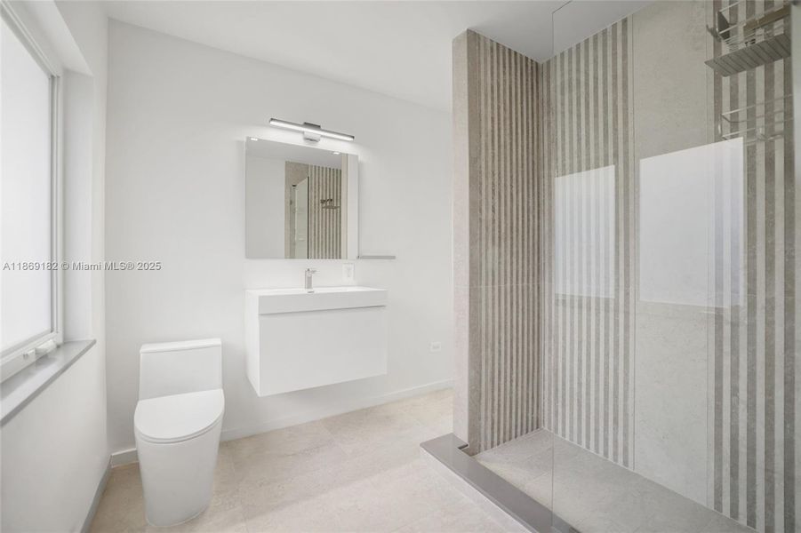 Furnished interior view inside a new home in , Coral Gables (Image 7).