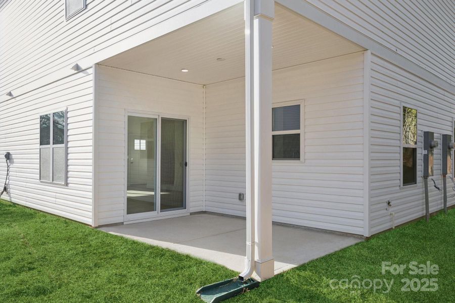 Exterior details and patio area of a home in , Charlotte (Image 3).