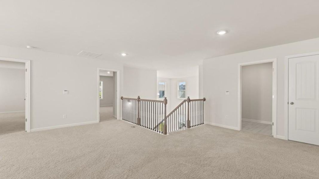 Spacious, unfurnished interior of a new home in Hamptons at Riverwood East, Dallas (Image 20).