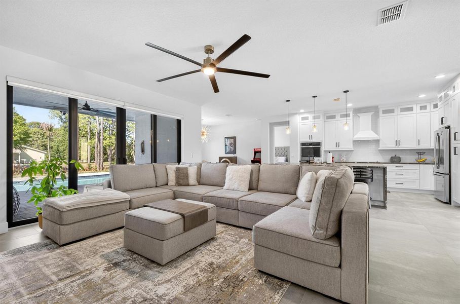 Family Room 8