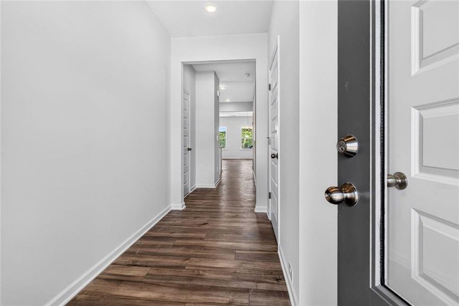 Spacious, unfurnished interior of a new home in Fairington, Cartersville (Image 27).