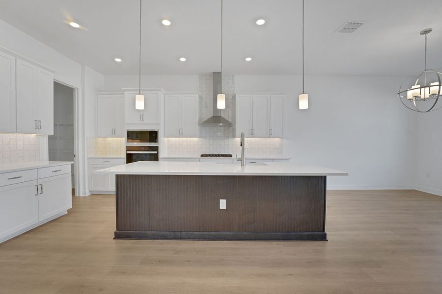 New Home in Windermere, FL.  - Slide 39