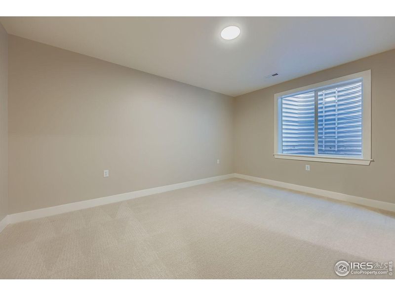 Spacious, unfurnished interior of a new home in , Broomfield (Image 34).