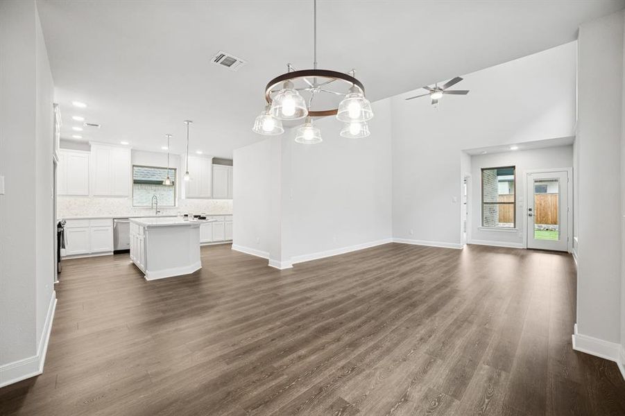 Image 25 of a home in Creekshaw – Gardens. Image 25 of a home in Creekshaw – Gardens.