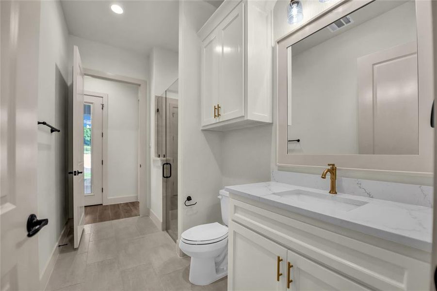 Furnished interior view inside a new home in , Decatur (Image 9).
