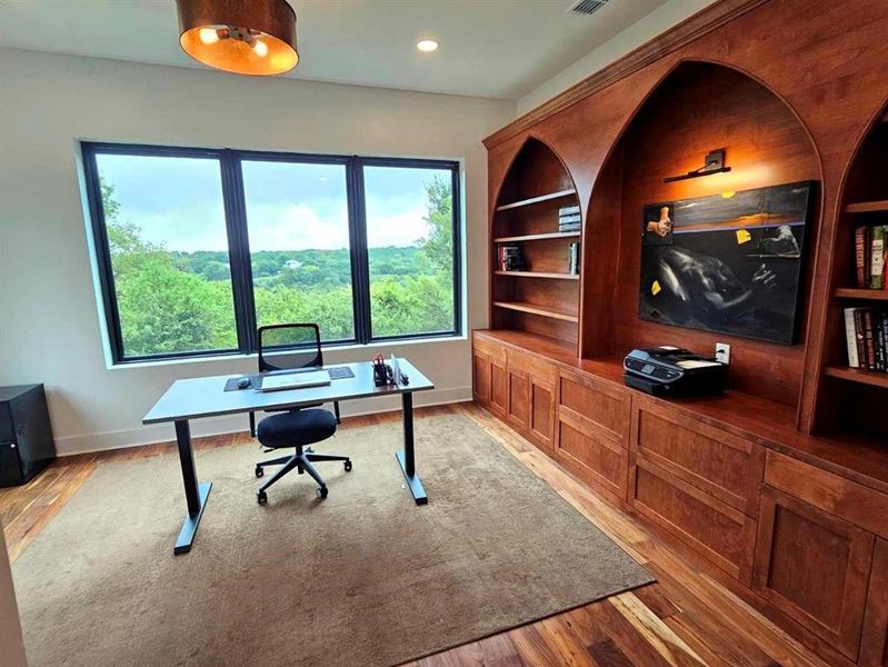 Furnished interior view inside a new home in , Cedar Hill (Image 12).