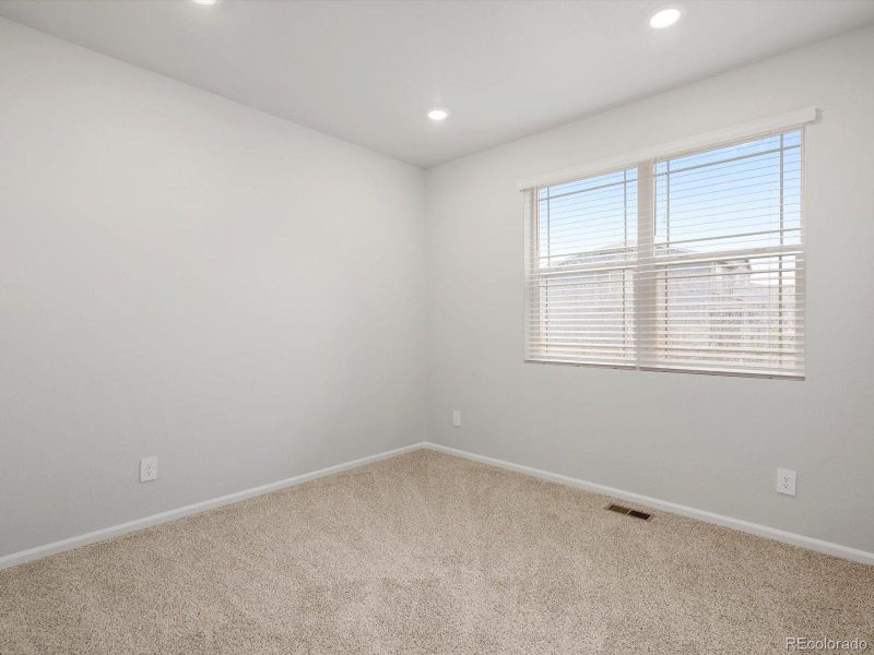 Spacious, unfurnished interior of a new home in Buffalo Highlands: The Canyon Collection, Commerce City (Image 18). Spacious, unfurnished interior of a new home in Buffalo Highlands: The Canyon Collection, Commerce City (Image 18).