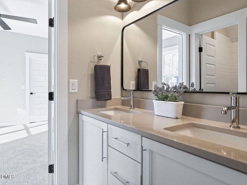 037-1280x960-bathroom 037-1280x960-bathroom