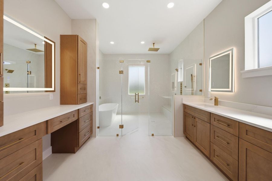 Furnished interior view inside a new home in , Tomball (Image 15).