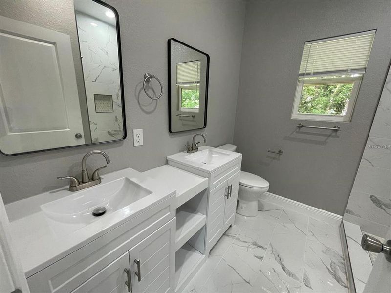 Furnished interior view inside a new home in , Gainesville (Image 5).