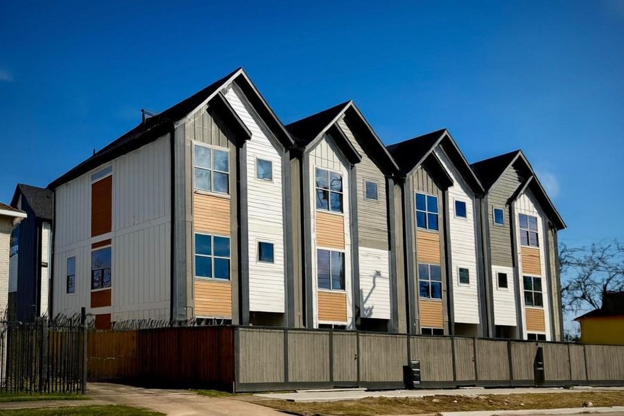 Front exterior of a new home in McGowen, Houston, TX, highlighting curb appeal (Image 2). Front exterior of a new home in McGowen, Houston, TX, highlighting curb appeal (Image 2).