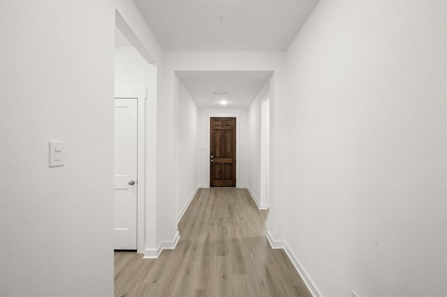 7502 Foxglove- Entry-1