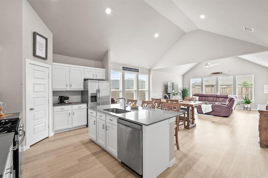 Furnished interior view inside a new home in Eastridge, McKinney (Image 23).